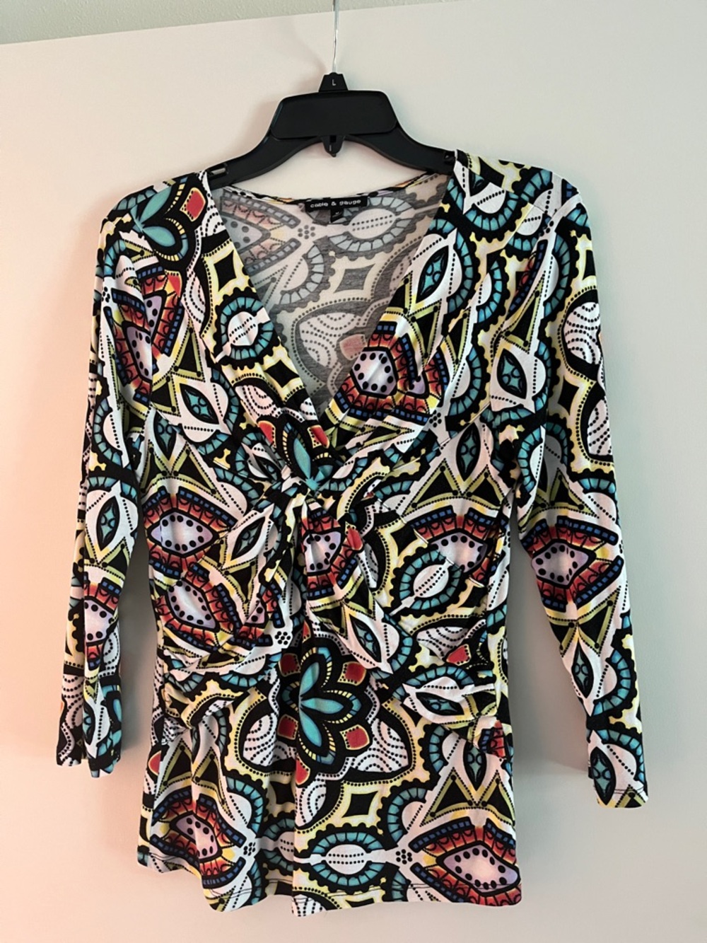 Cable & Gauge V-Neck Multicolor Printed V-neck Top